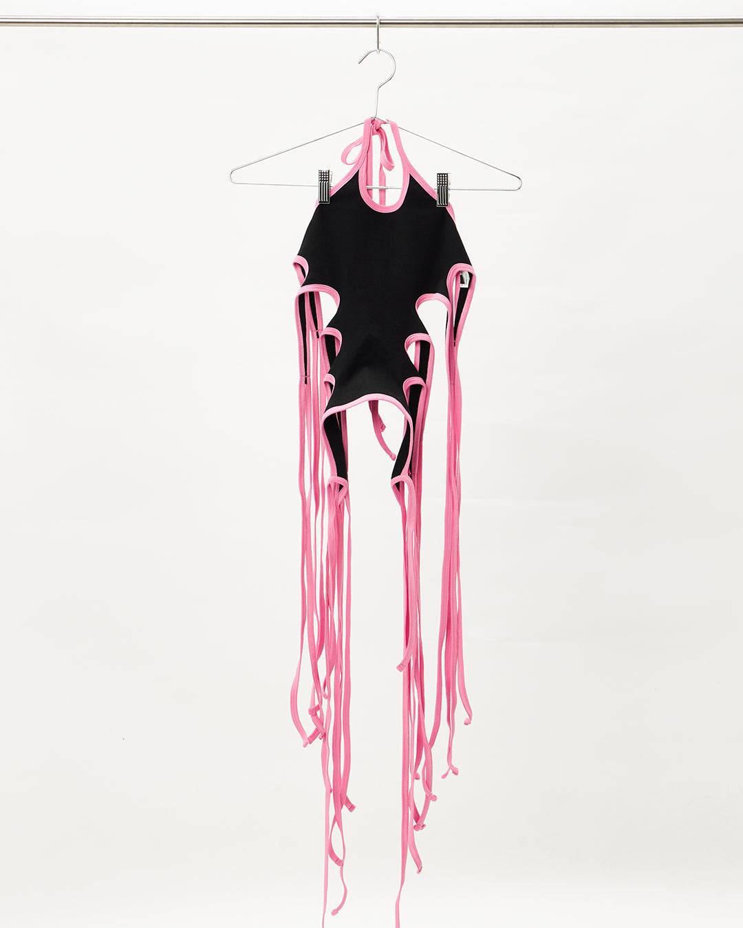 Spitsubishi - Strap-On Top Black/Pink