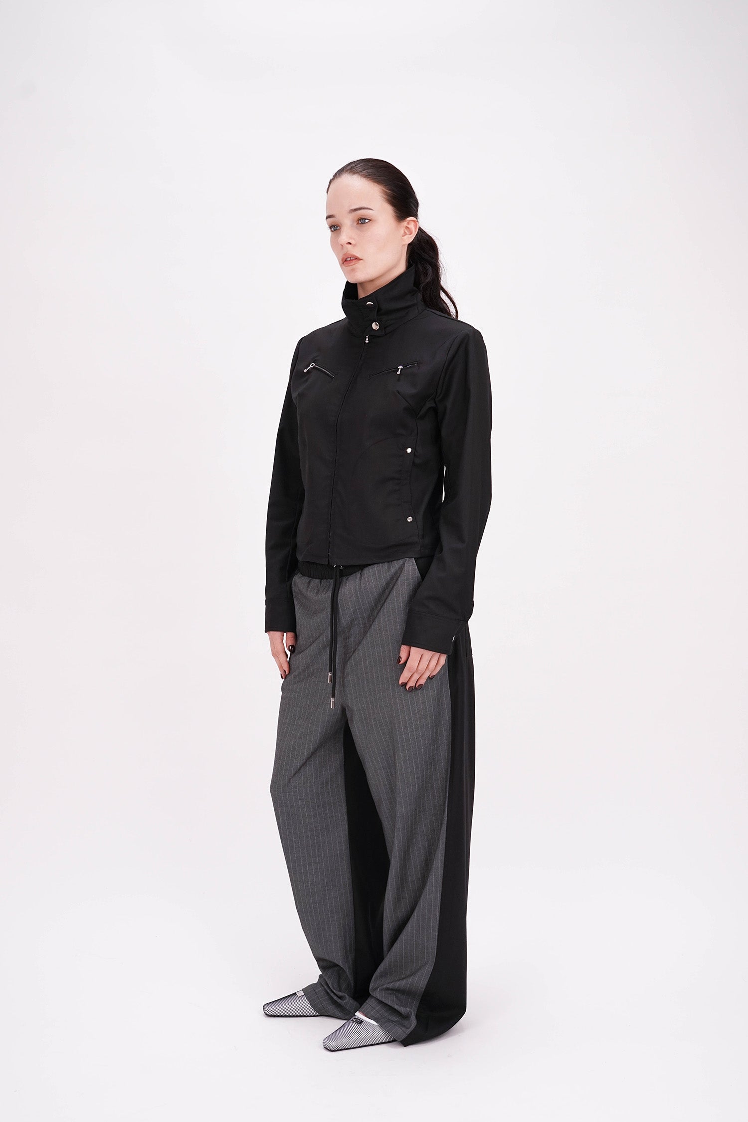 ESS.BEE - Tracksuit Jacket - Black