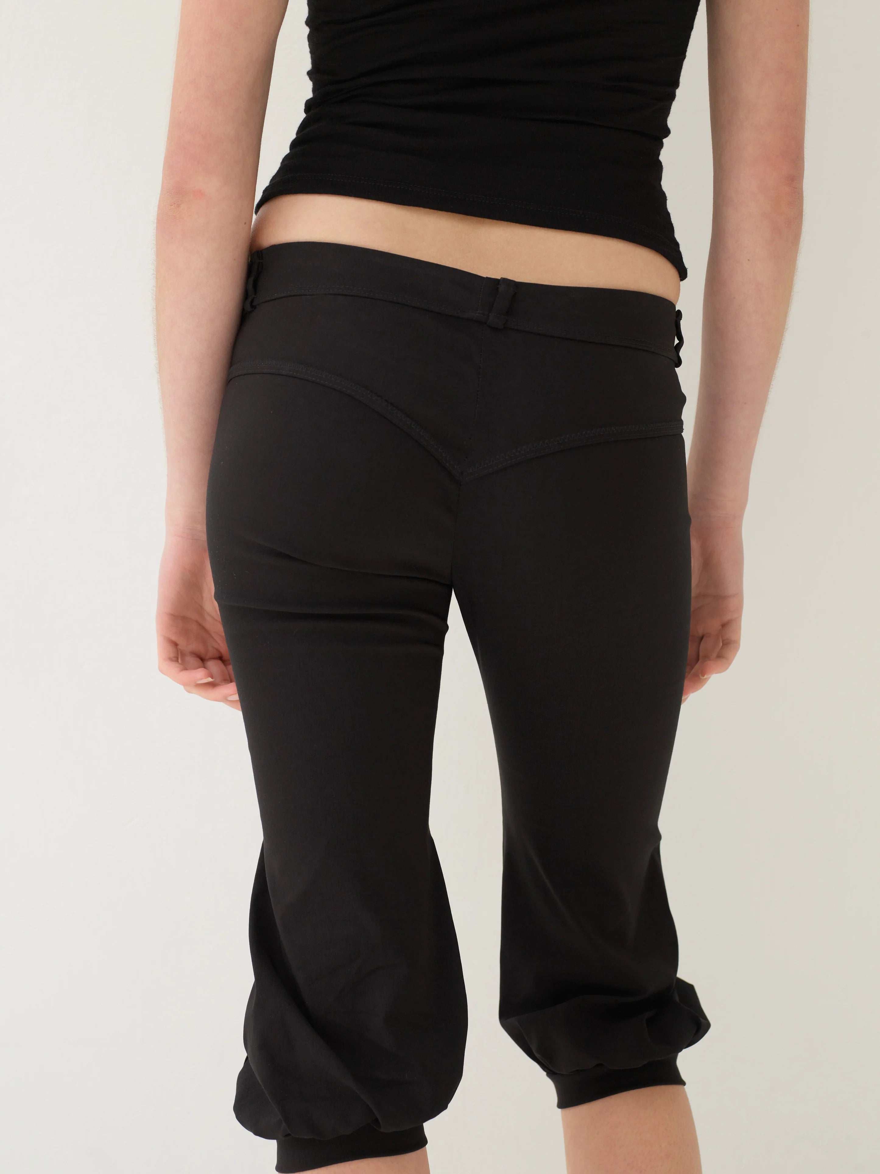 Emily Watson - Toque Panelled Capri Trouser - Black