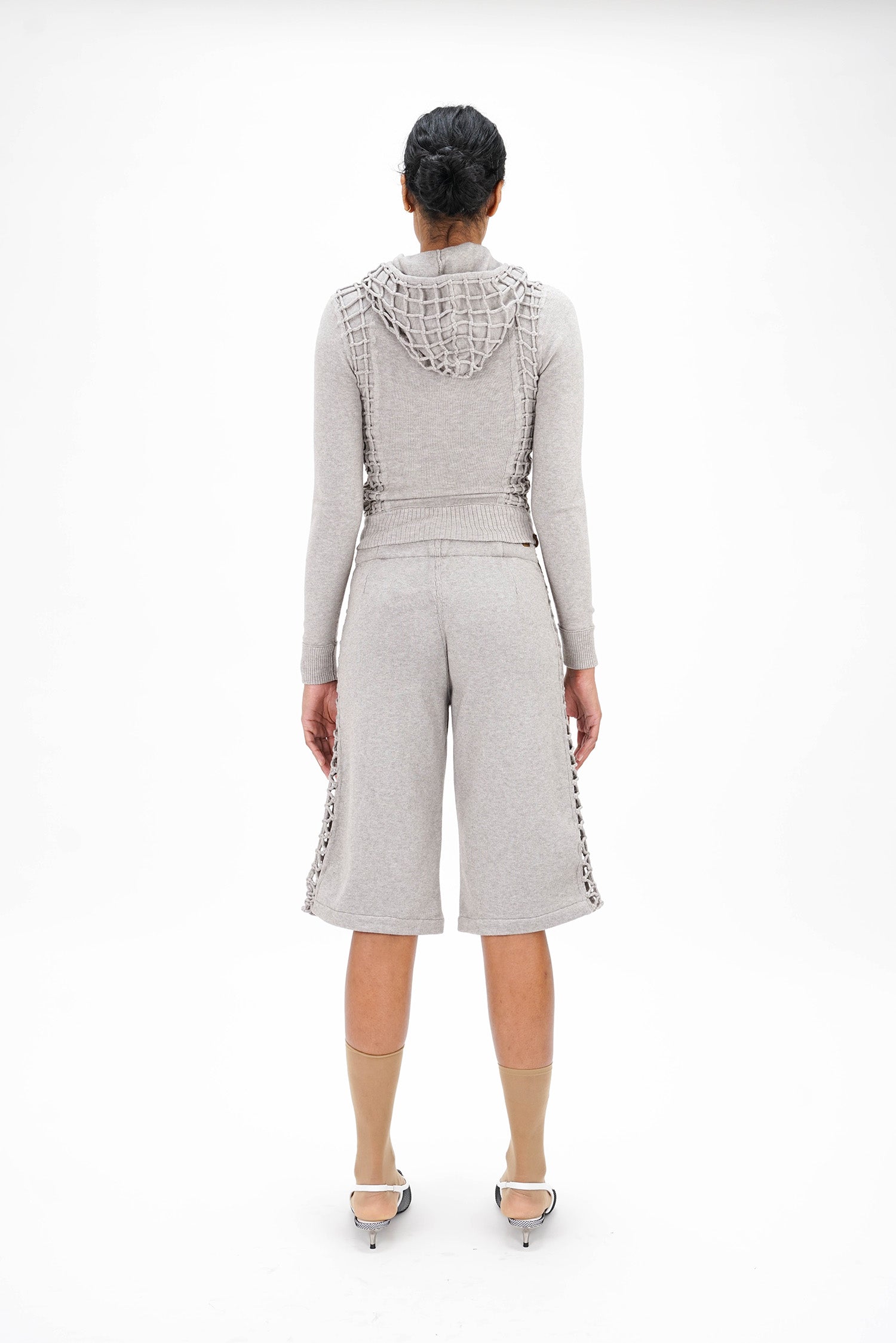 Isa Boulder - Overlap Macramist Hoodie - Light Grey