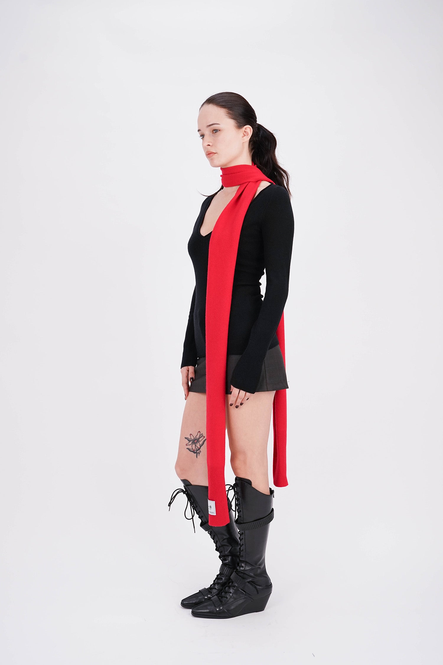 Be Right Back - Isadora Duncan Scarf - Red