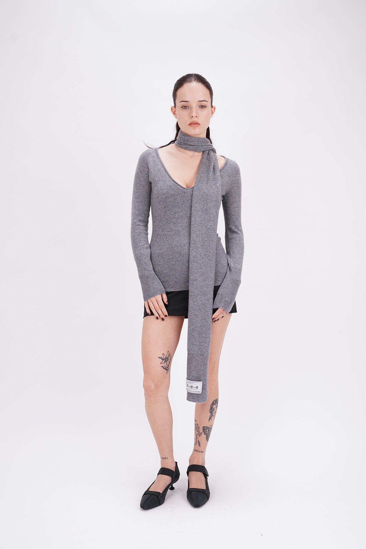 Be Right Back - Retired Cheerleader V-Neck Knit - Mid Grey