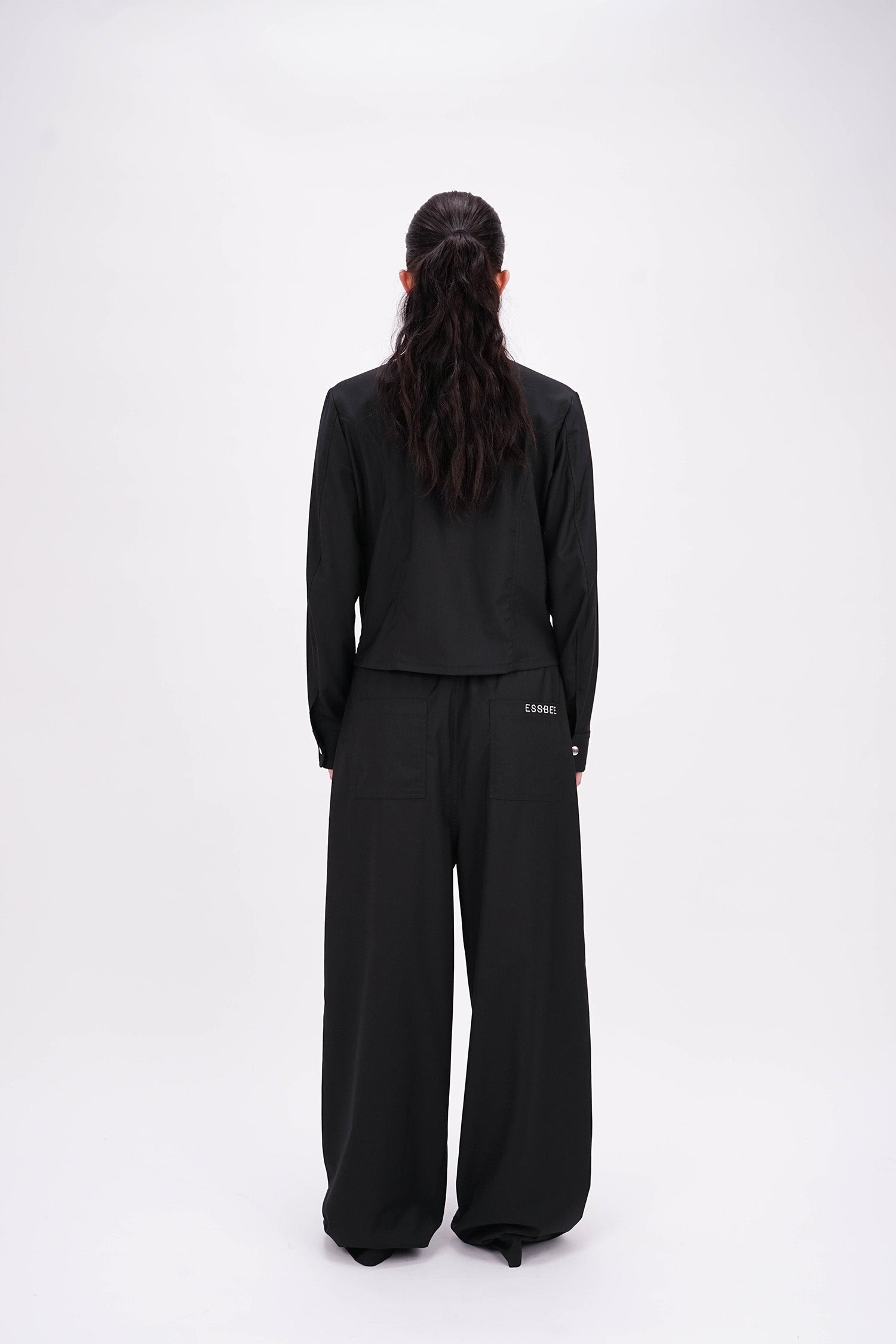 ESS.BEE - Tracksuit Jacket - Black
