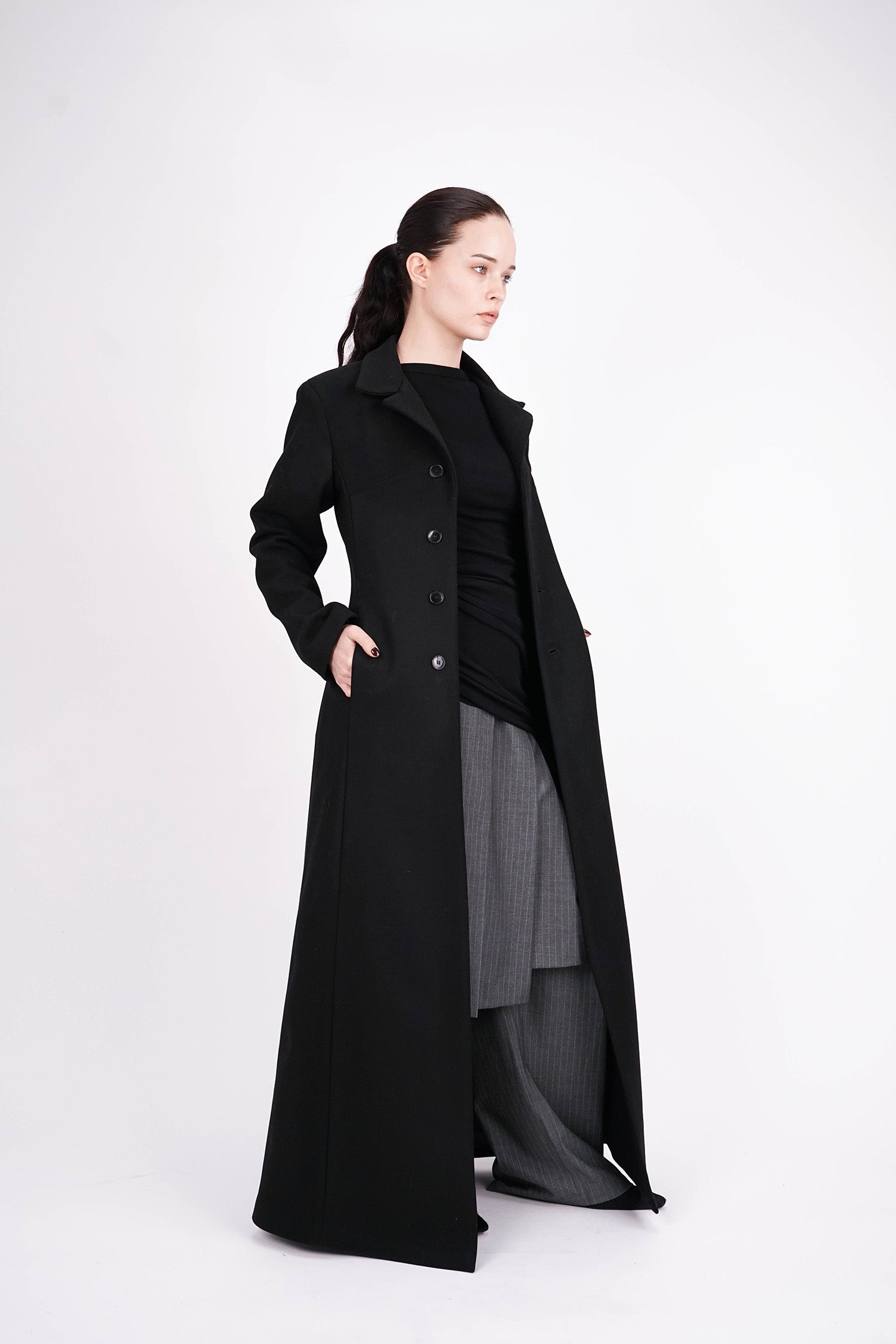 KAHE - The KAHE Coat - Black