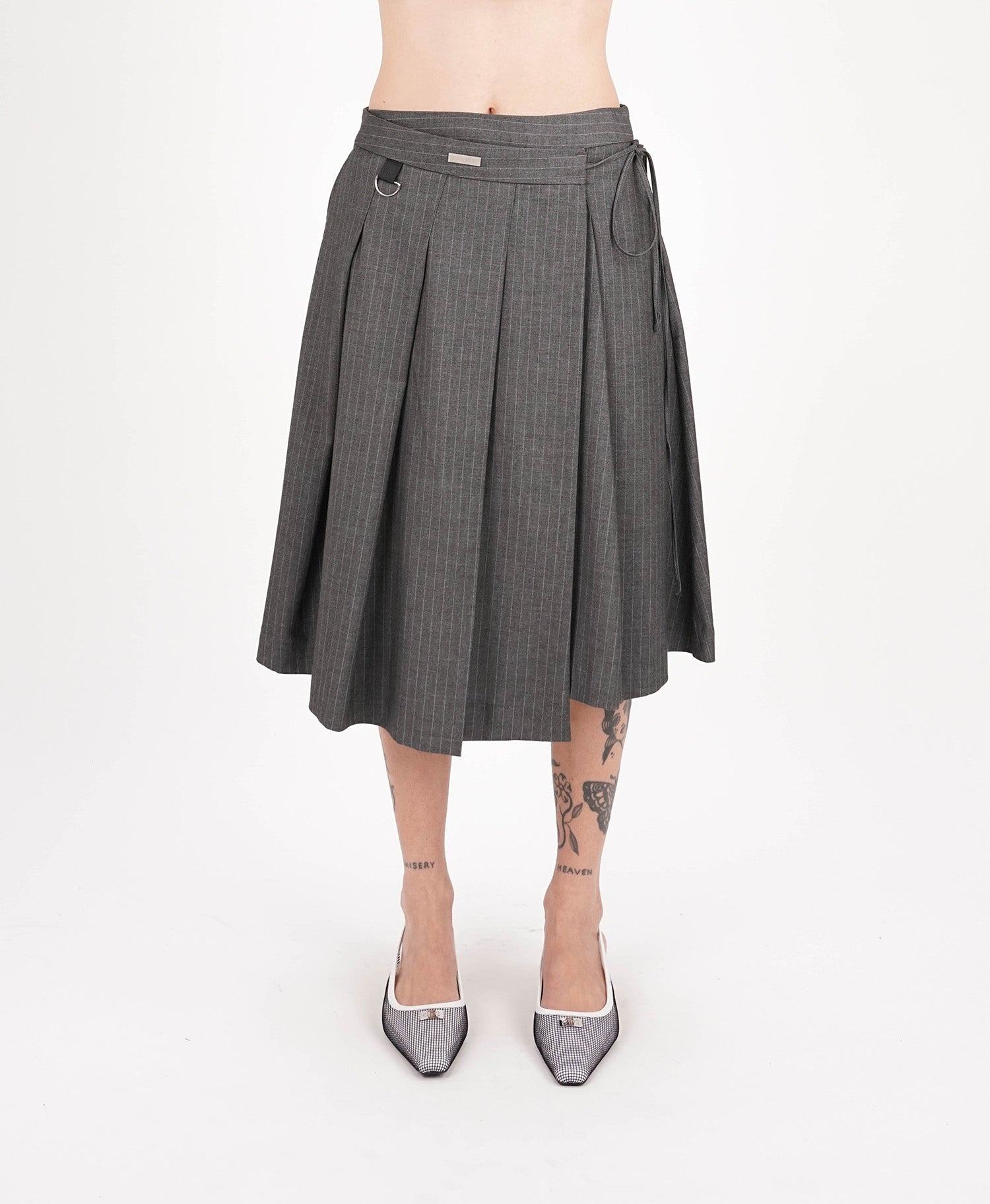 ESS.BEE - Pleated Skirt - Grey Pinstripe