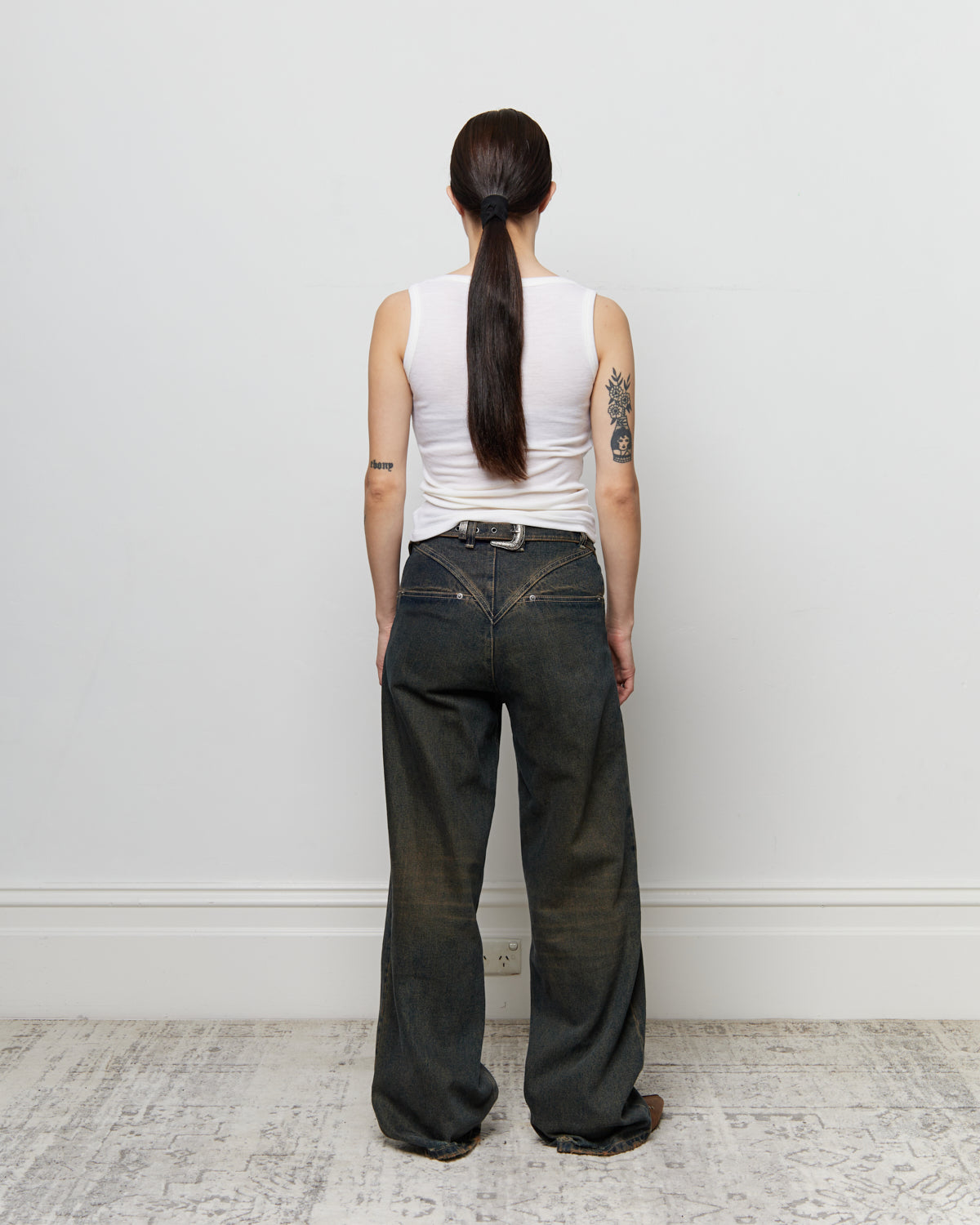 KAHE - Back Buckle Wide Leg Jean - Indigo Fade